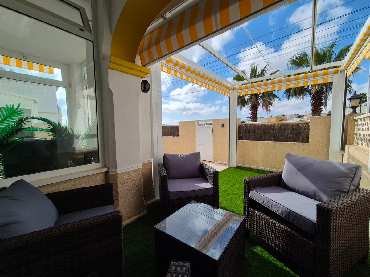 Appartement te koop in San Miguel de Salinas | 1 slaapkamers H5367589