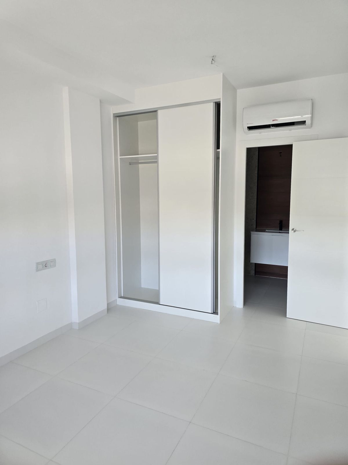 Property main view 16
