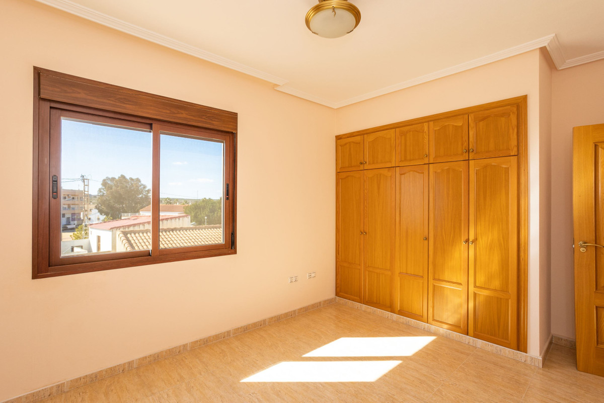Appartement te koop in San Miguel de Salinas | 4 slaapkamers H5395321