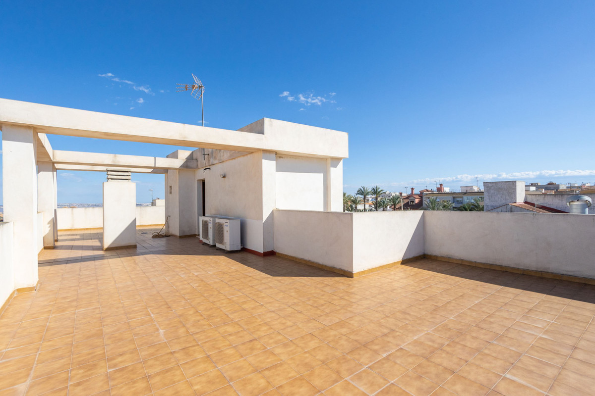 Appartement te koop in San Miguel de Salinas | 4 slaapkamers H5395321
