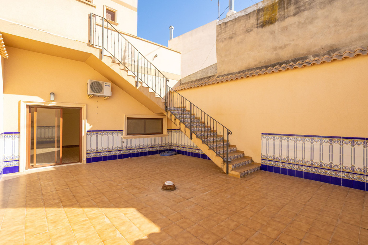 Appartement te koop in San Miguel de Salinas | 4 slaapkamers H5395321