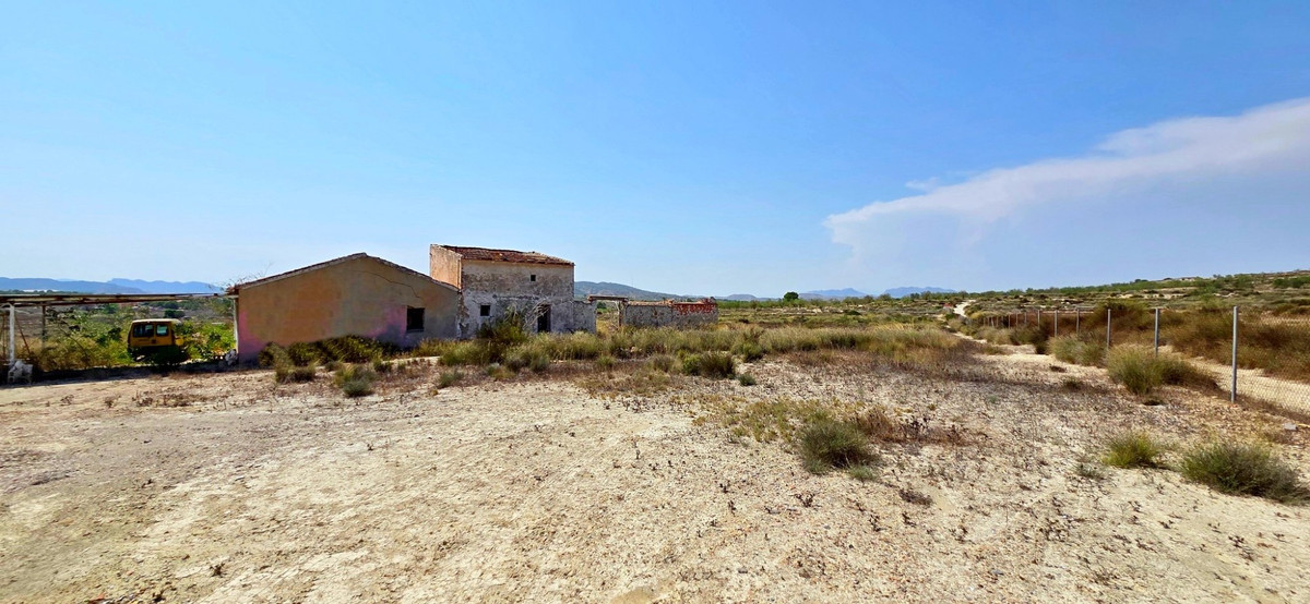 Huis te koop in San Miguel de Salinas | 0 slaapkamers H5456386