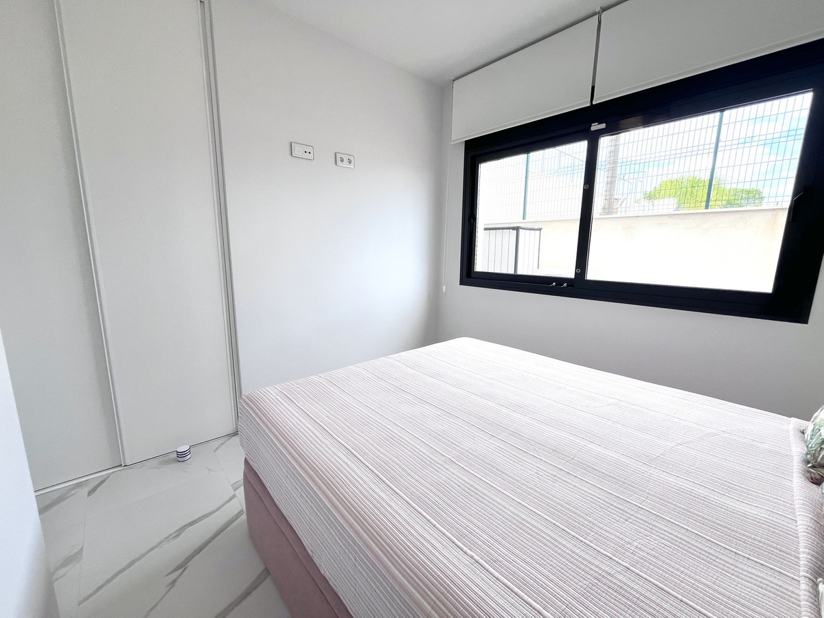 Appartement te koop in San Miguel de Salinas | 2 slaapkamers H5468632
