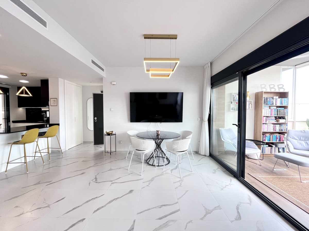 Appartement te koop in San Miguel de Salinas | 2 slaapkamers H5468632
