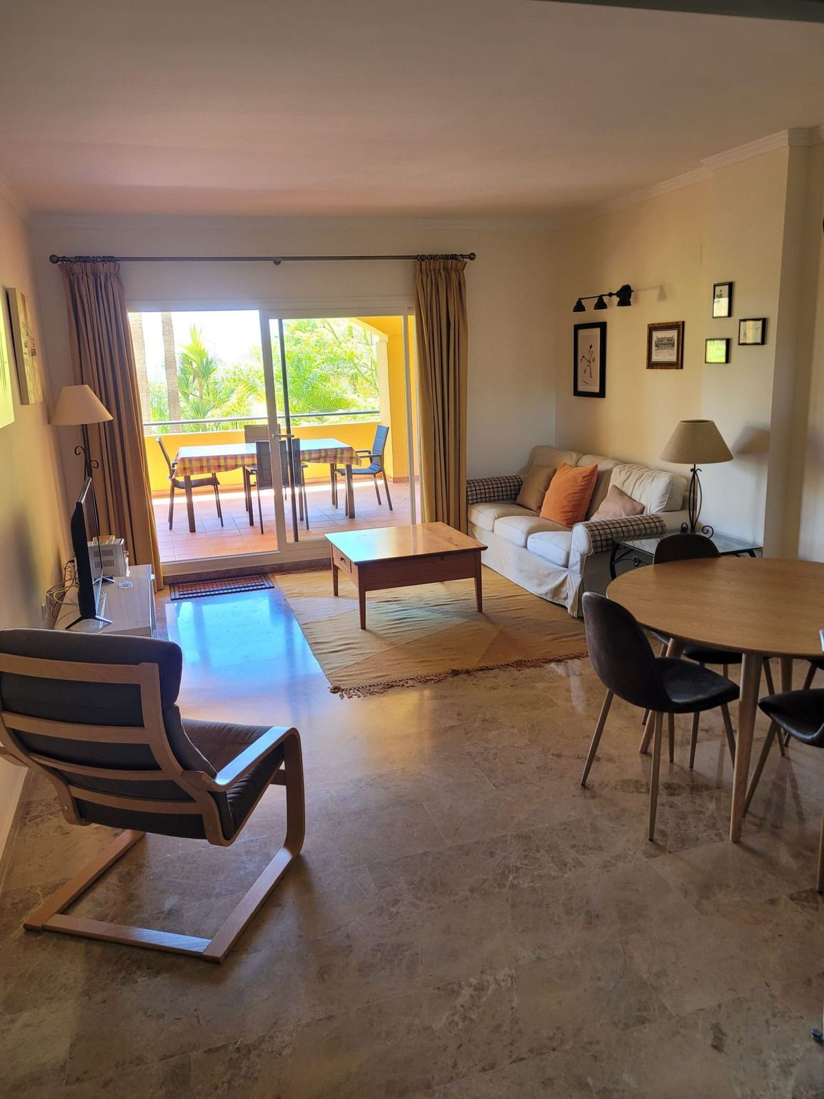 Appartement te koop in San Pedro de Alcántara | 2 slaapkamers H3874297