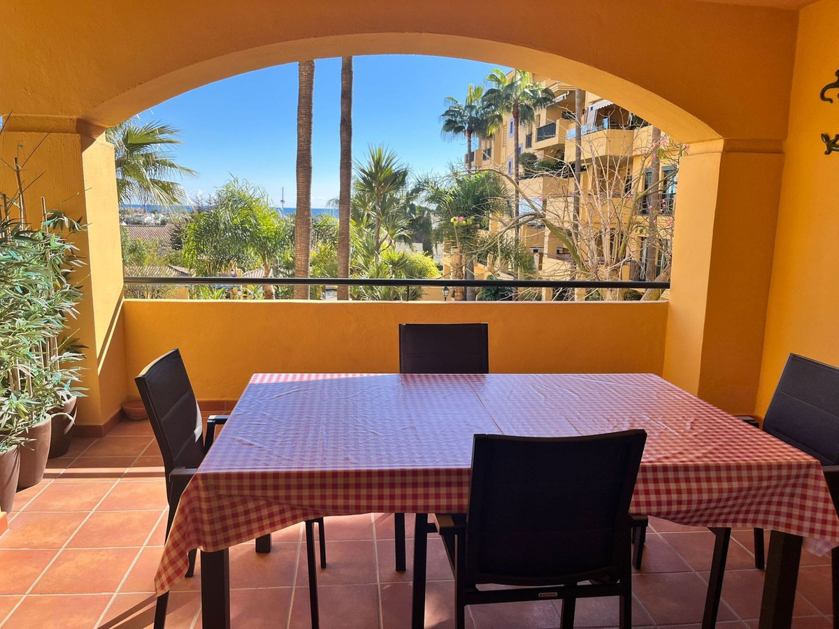 Appartement te koop in San Pedro de Alcántara | 2 slaapkamers H3874297
