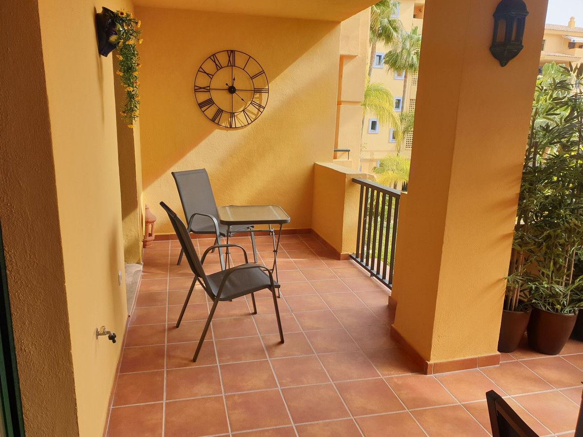 Appartement te koop in San Pedro de Alcántara | 2 slaapkamers H3874297