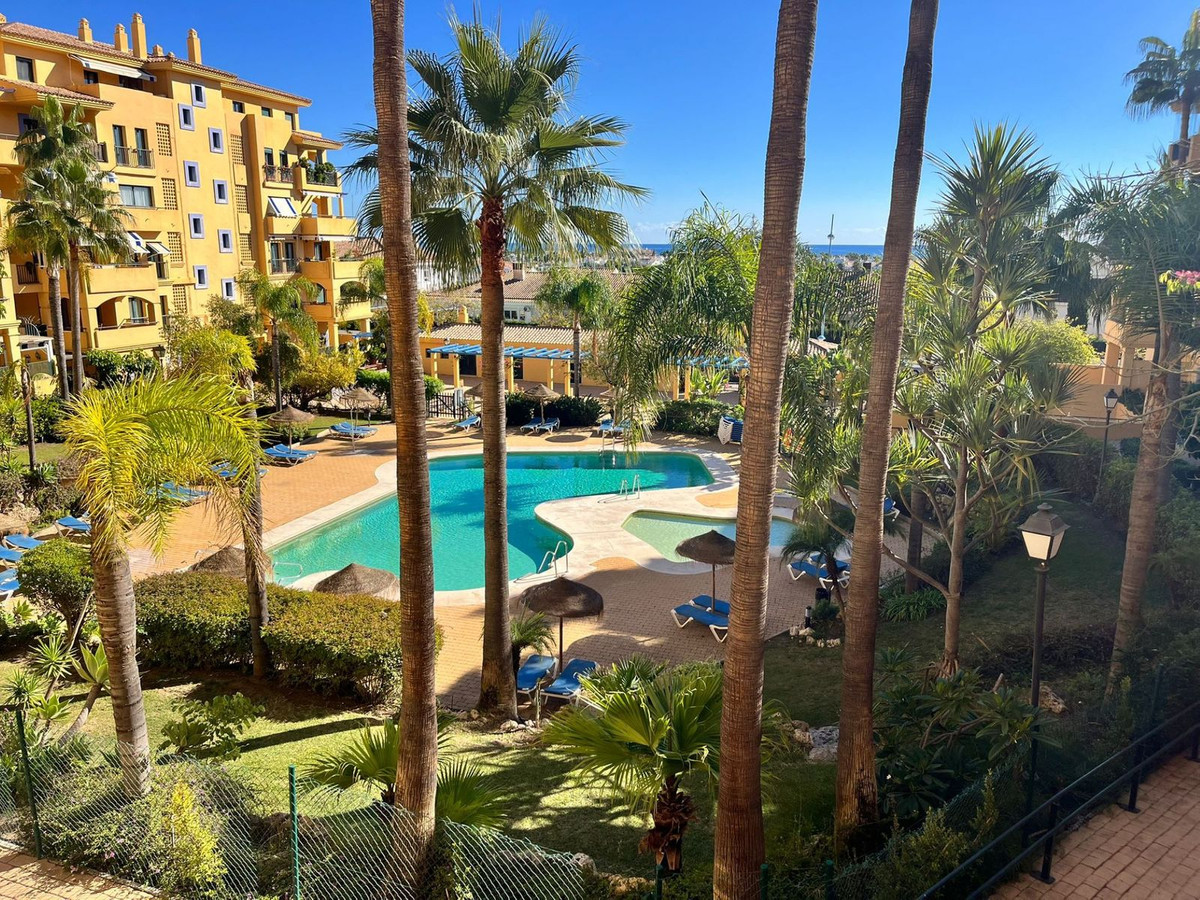 Appartement te koop in San Pedro de Alcántara | 2 slaapkamers H3874297