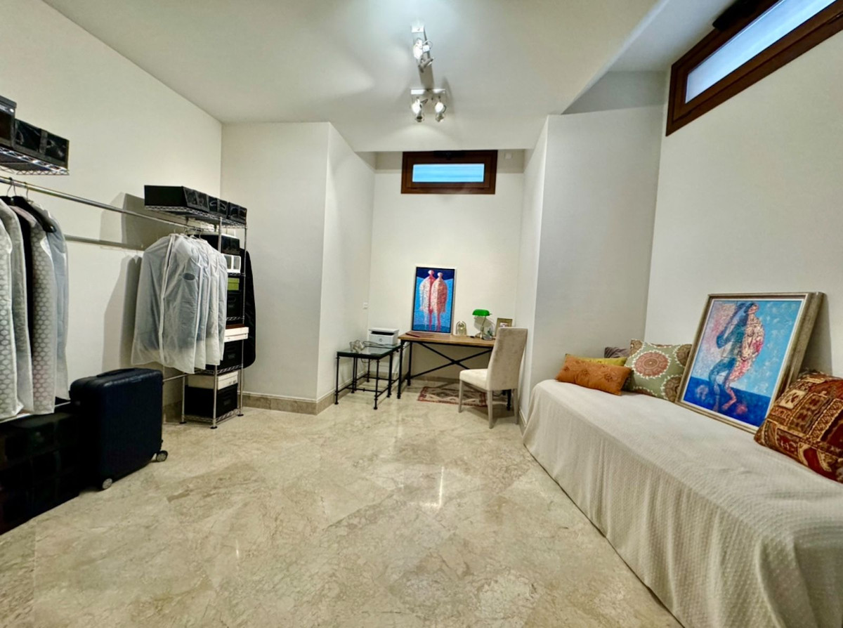 Property main view 23