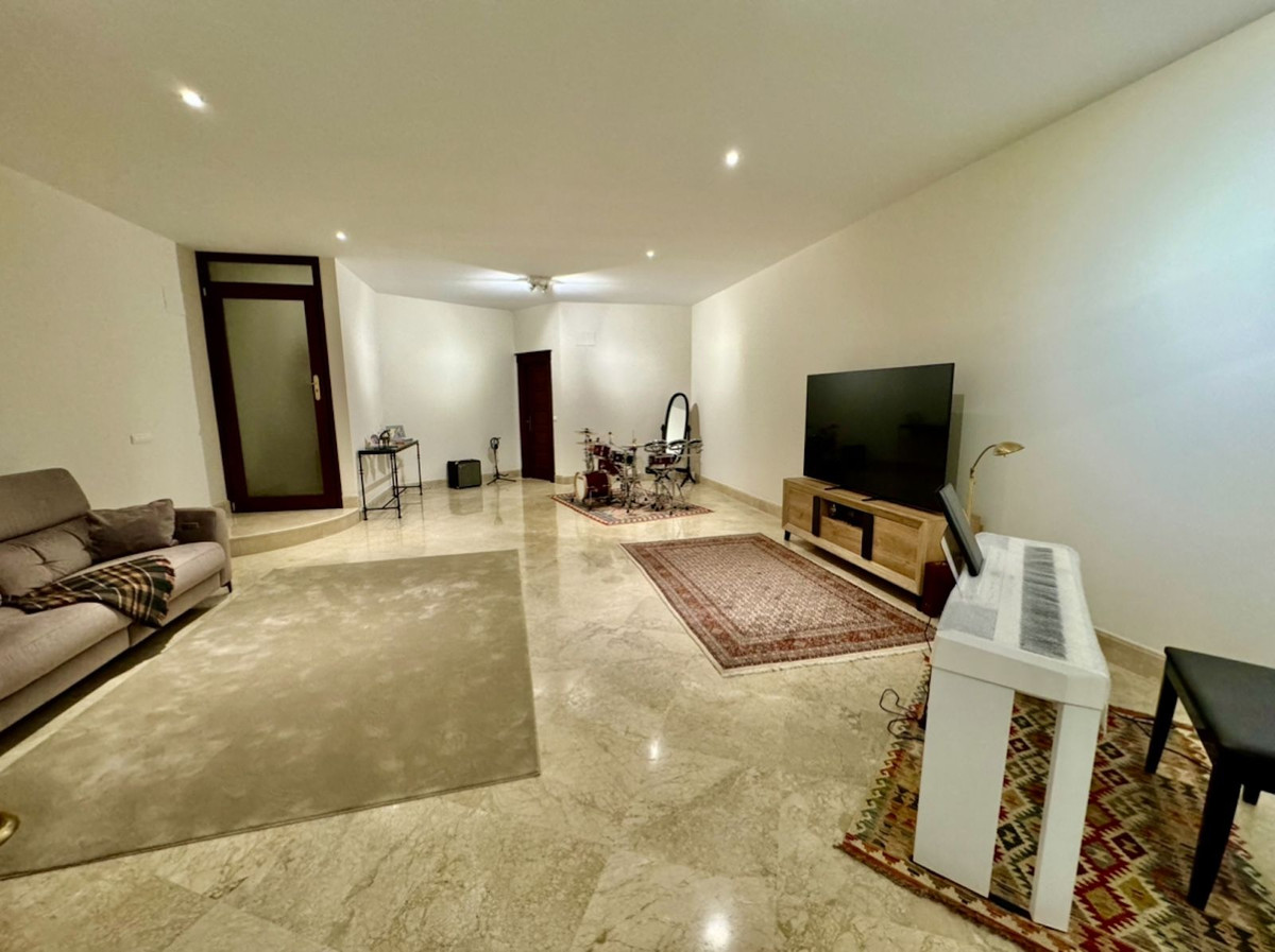 Property main view 25