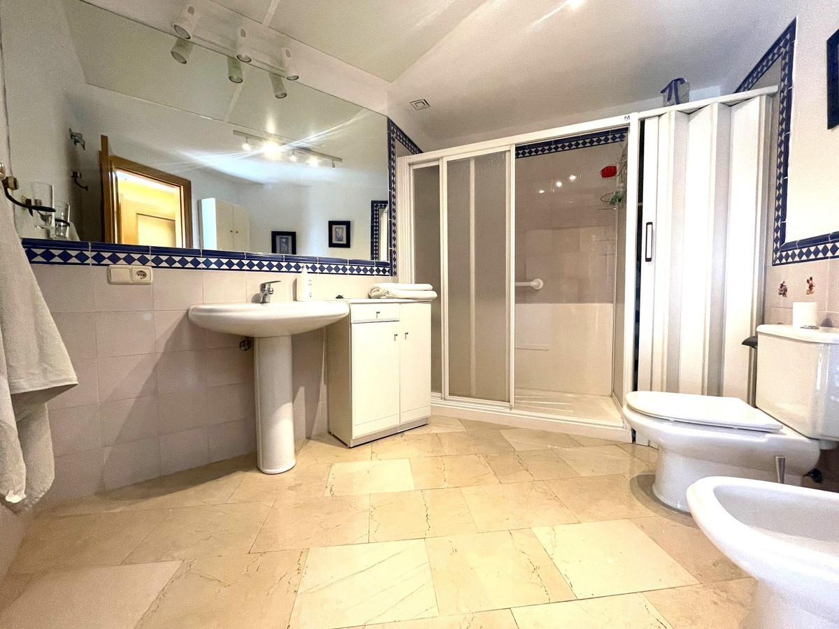 Appartement te koop in San Pedro de Alcántara | 3 slaapkamers H5064082