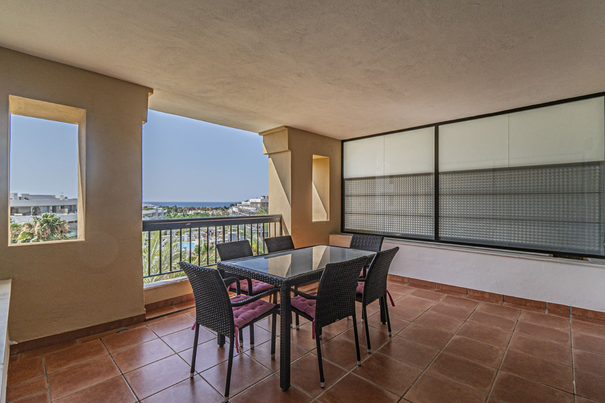 Appartement te koop in San Pedro de Alcántara | 2 slaapkamers H5072380