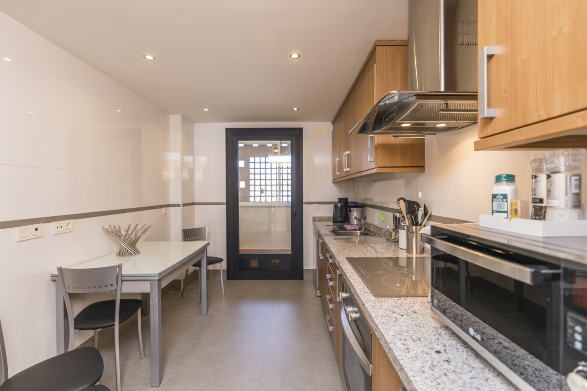 Appartement te koop in San Pedro de Alcántara | 2 slaapkamers H5072380
