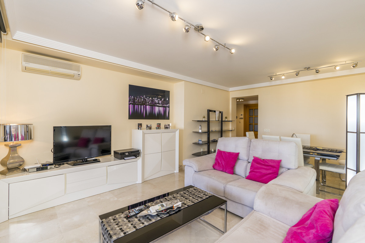 Appartement te koop in San Pedro de Alcántara | 2 slaapkamers H5072380