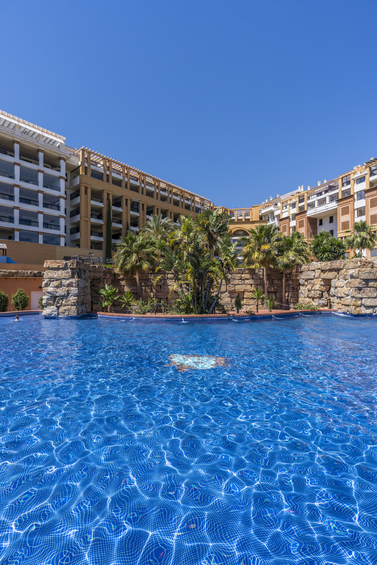 Appartement te koop in San Pedro de Alcántara | 2 slaapkamers H5072380
