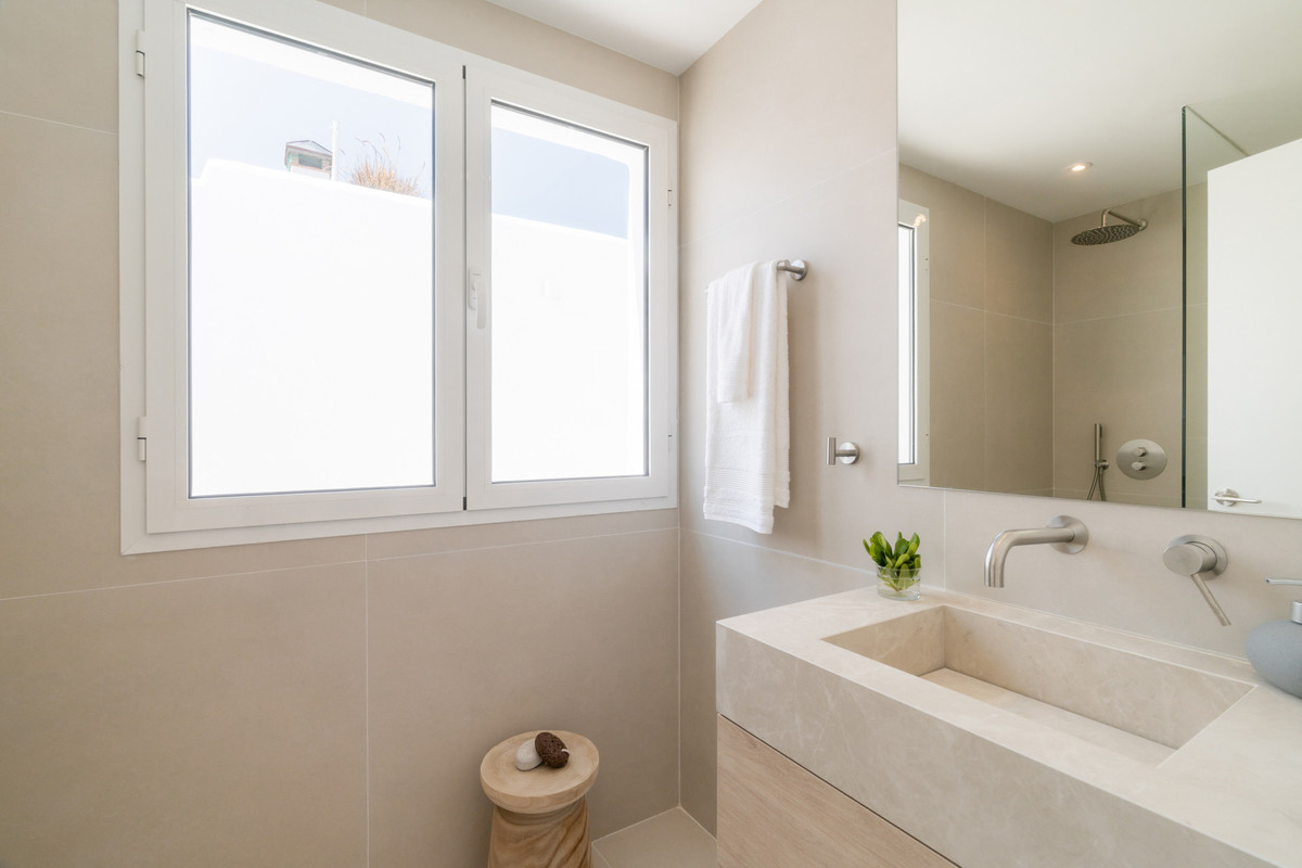 Appartement te koop in San Pedro de Alcántara | 3 slaapkamers H5072626