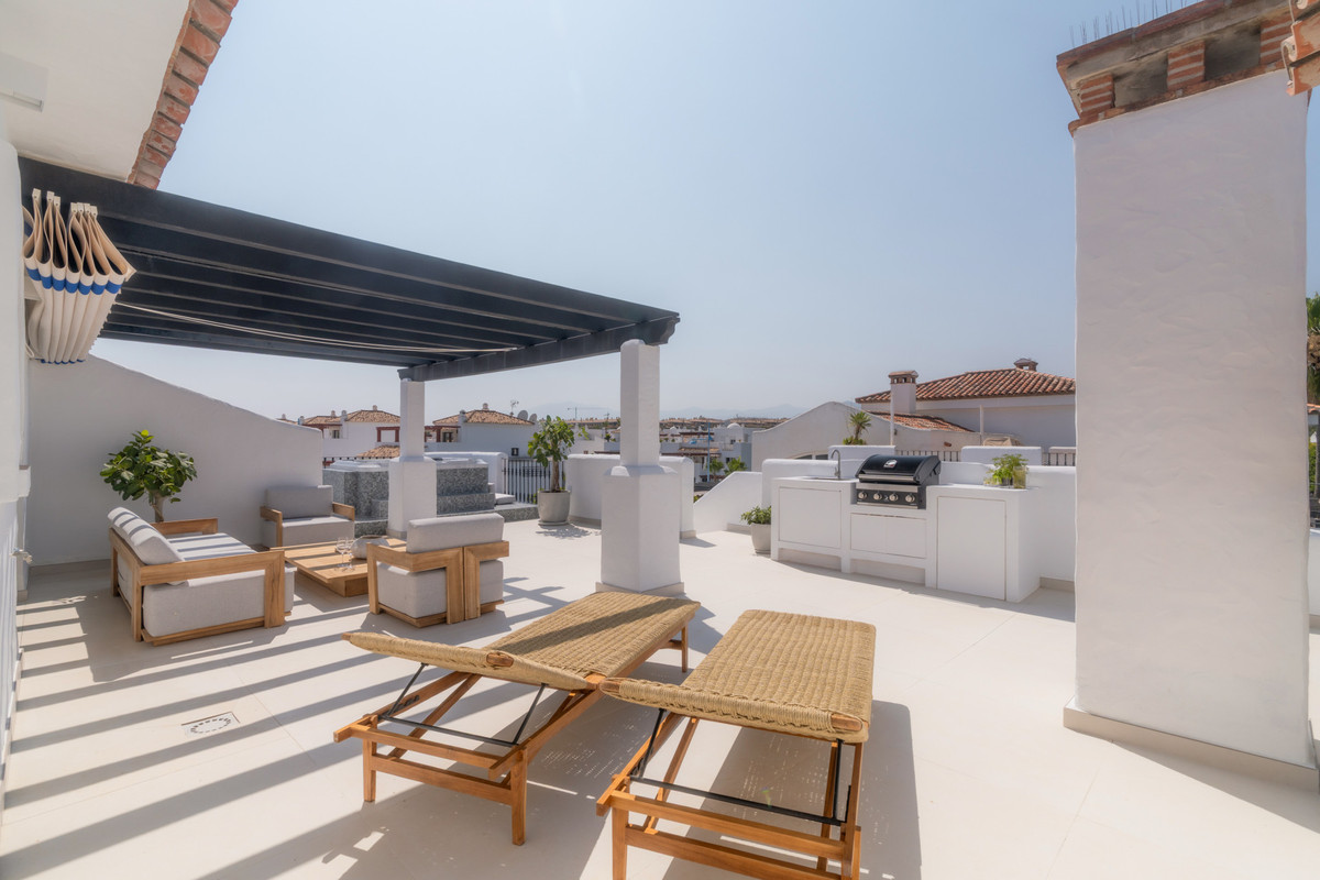 Appartement te koop in San Pedro de Alcántara | 3 slaapkamers H5072626