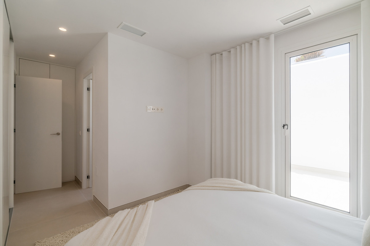 Appartement te koop in San Pedro de Alcántara | 3 slaapkamers H5072626