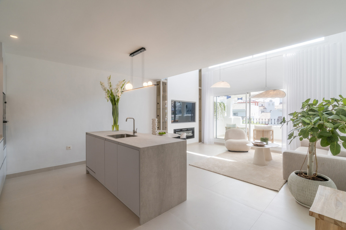 Appartement te koop in San Pedro de Alcántara | 3 slaapkamers H5072626