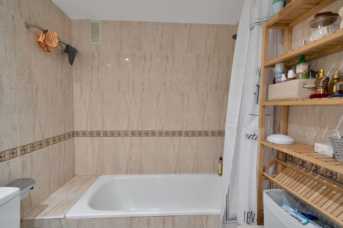 Appartement te koop in San Pedro de Alcántara | 2 slaapkamers H5074681