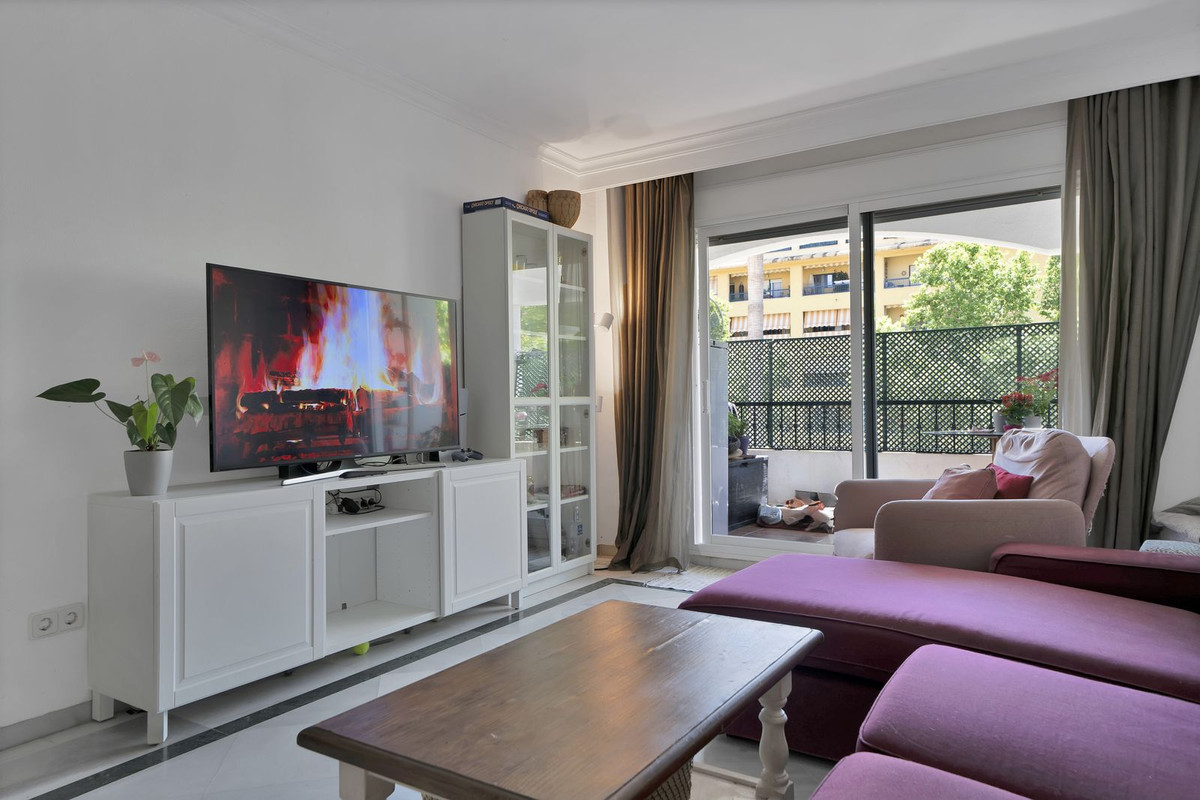 Appartement te koop in San Pedro de Alcántara | 2 slaapkamers H5074681