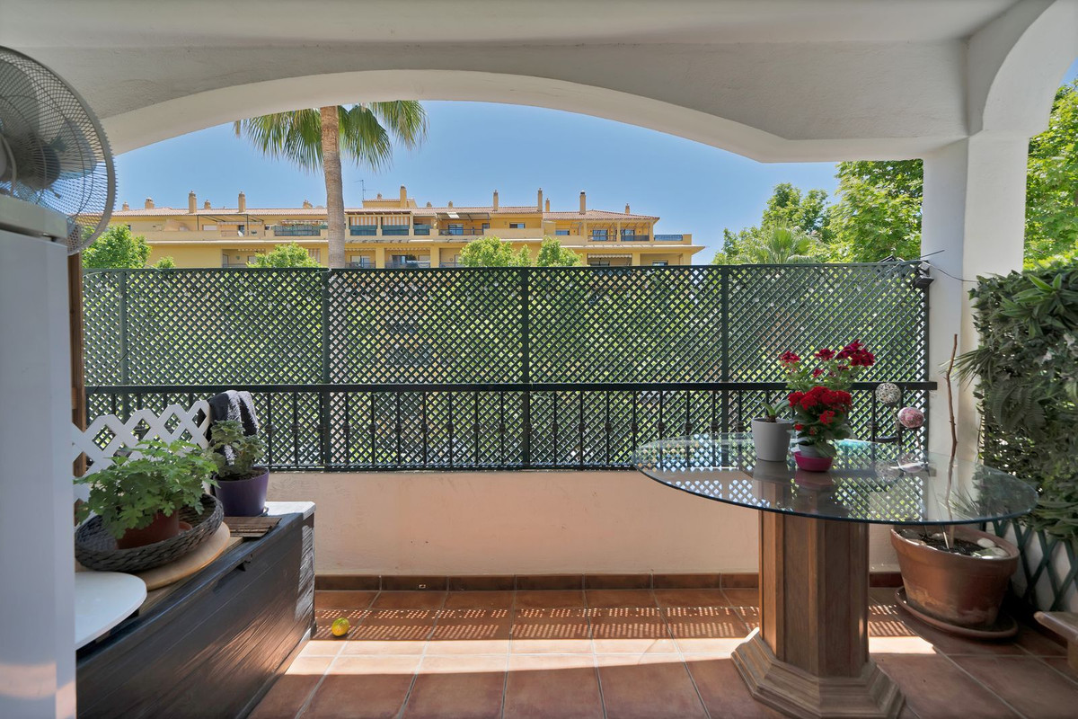 Appartement te koop in San Pedro de Alcántara | 2 slaapkamers H5074681