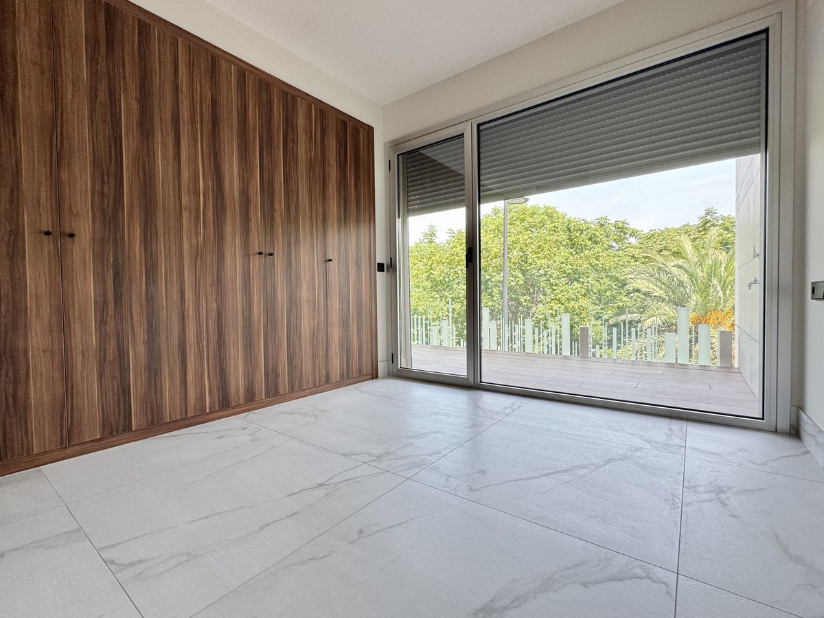 Appartement te koop in San Pedro de Alcántara | 3 slaapkamers H5077309