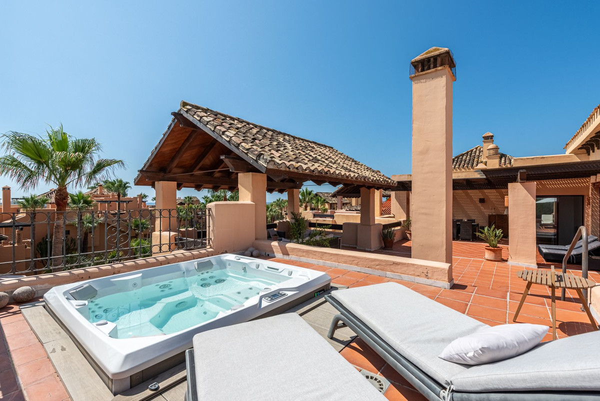 Appartement te koop in San Pedro de Alcántara | 3 slaapkamers H5104255