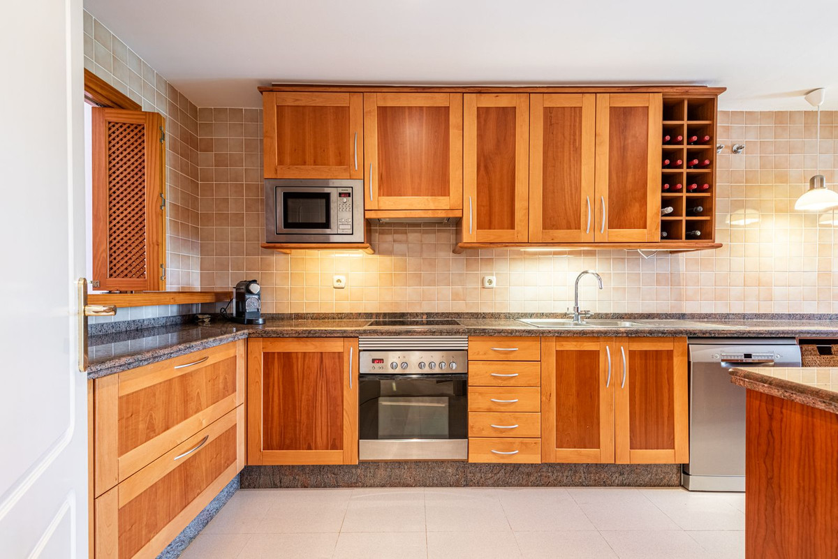 Appartement te koop in San Pedro de Alcántara | 3 slaapkamers H5104255