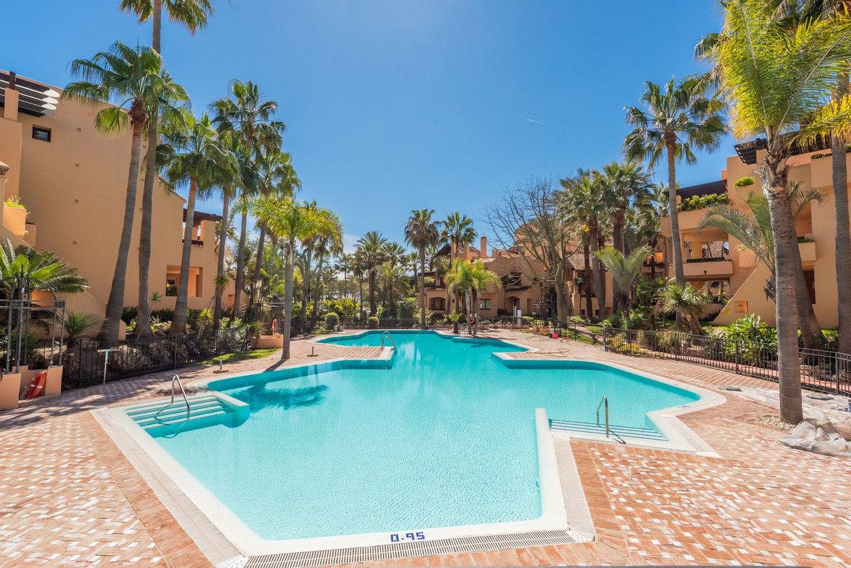 Appartement te koop in San Pedro de Alcántara | 3 slaapkamers H5104255