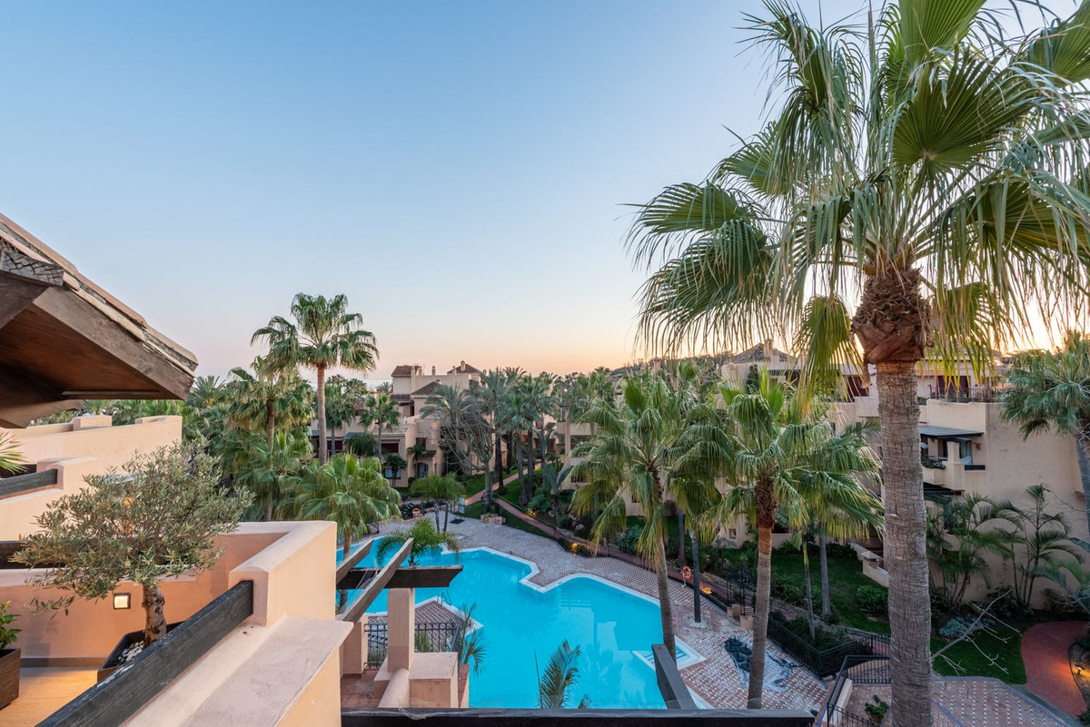 Appartement te koop in San Pedro de Alcántara | 3 slaapkamers H5104255