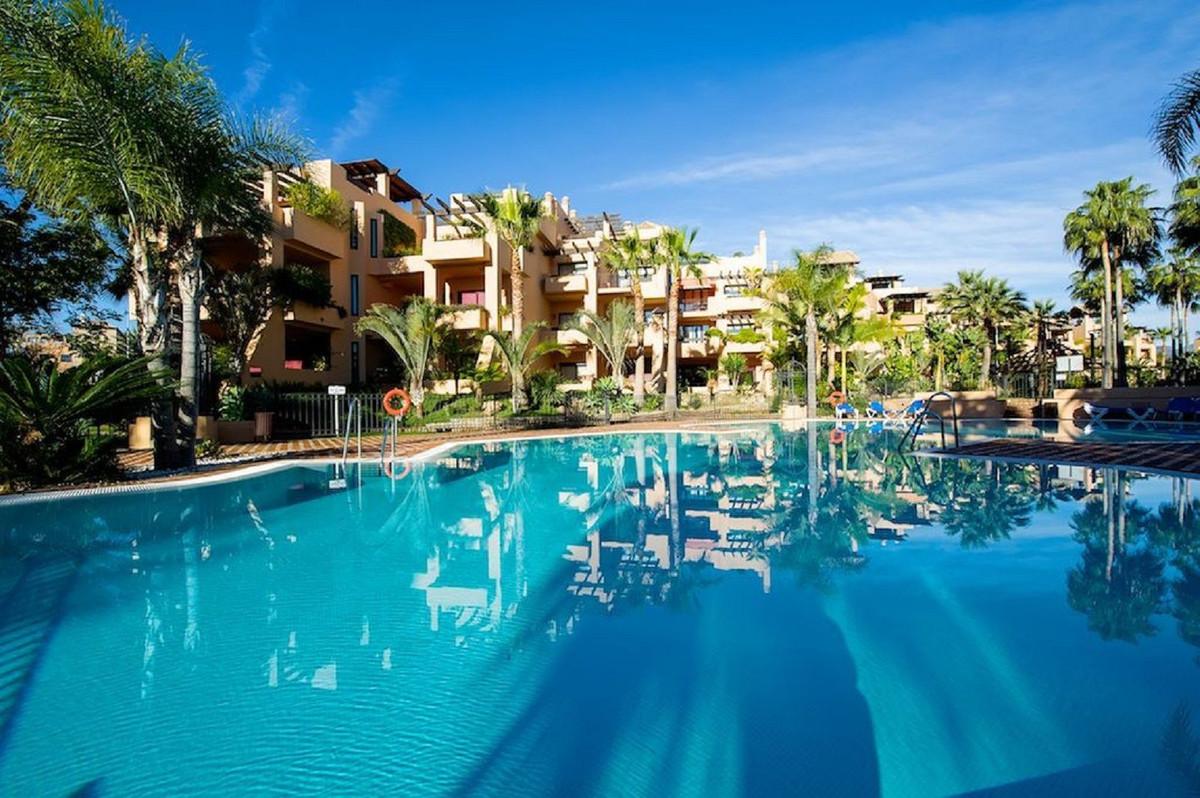 Appartement te koop in San Pedro de Alcántara | 3 slaapkamers H5104255