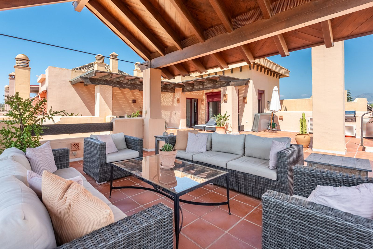Appartement te koop in San Pedro de Alcántara | 3 slaapkamers H5104255