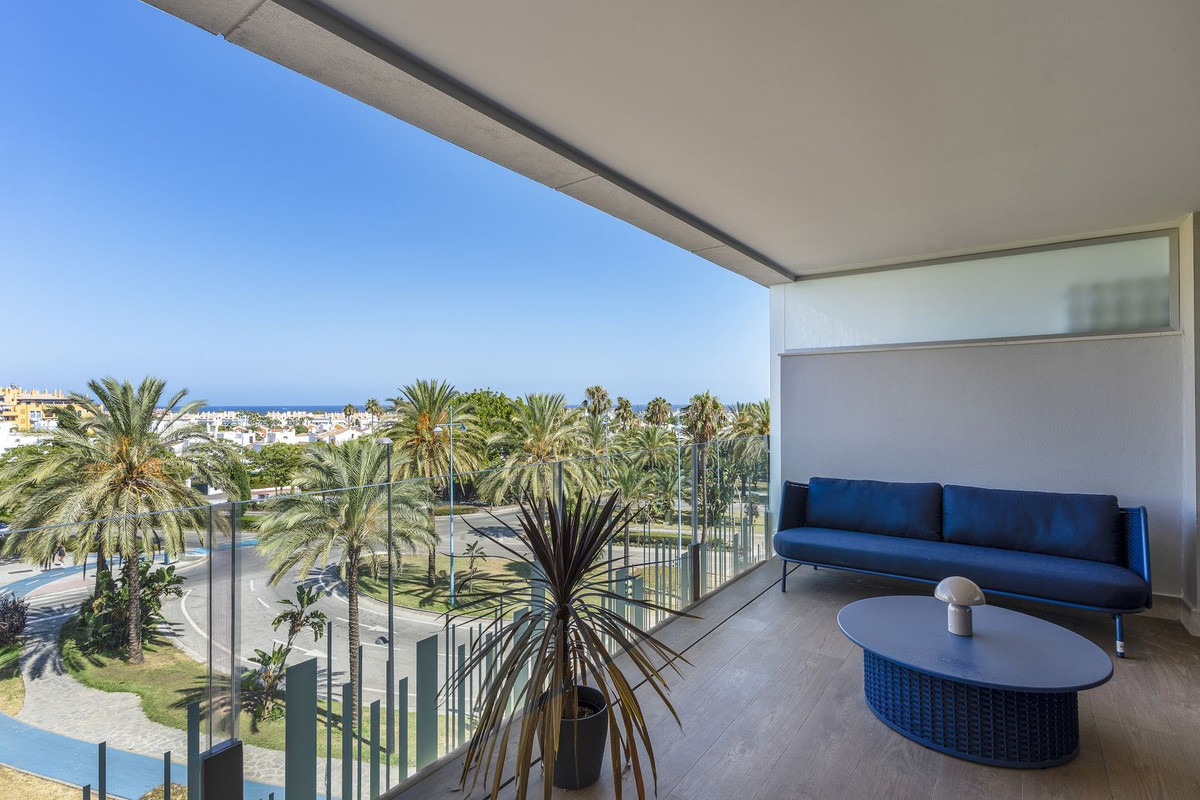 Appartement te koop in San Pedro de Alcántara | 3 slaapkamers H5106484