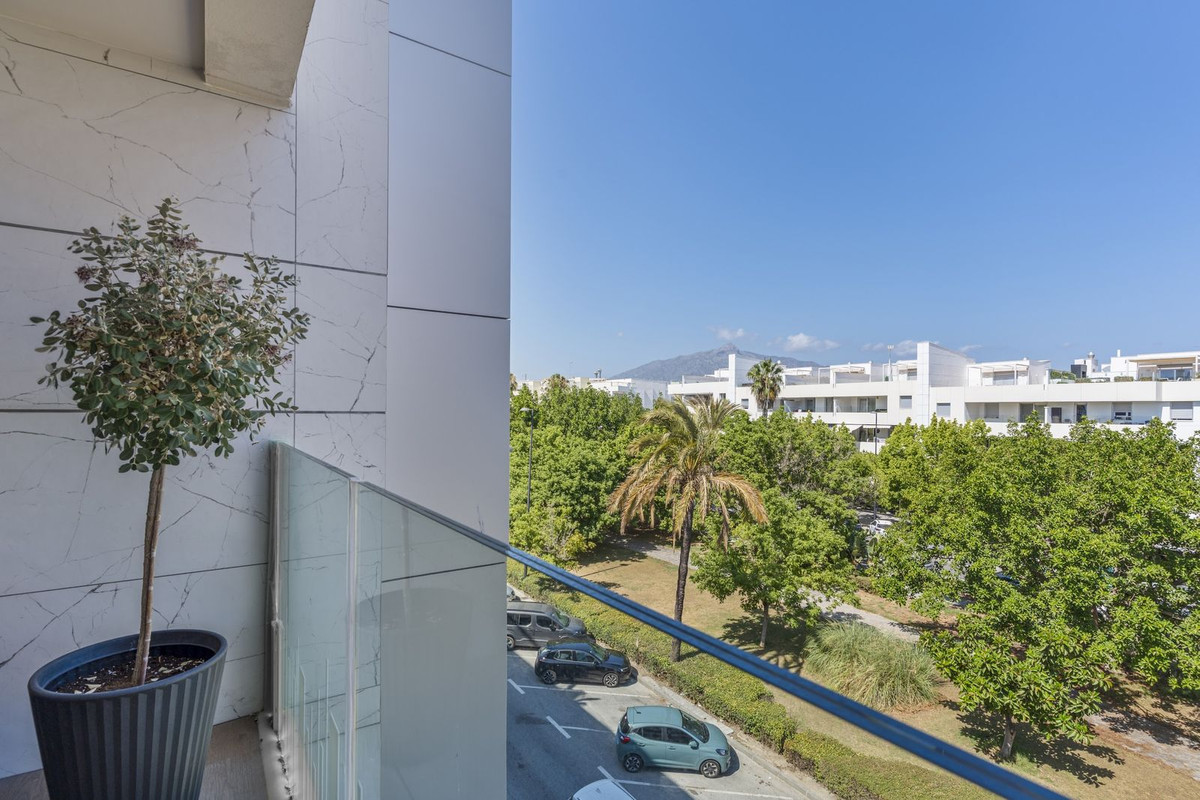 Appartement te koop in San Pedro de Alcántara | 3 slaapkamers H5106484