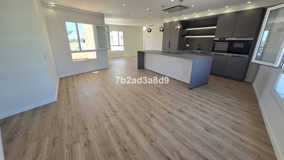 Appartement te koop in San Pedro de Alcántara | 4 slaapkamers H5108839