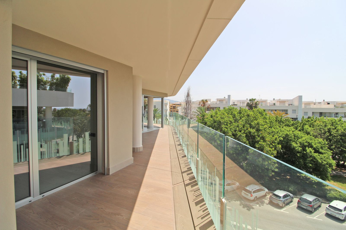 Appartement te koop in San Pedro de Alcántara | 3 slaapkamers H5118967
