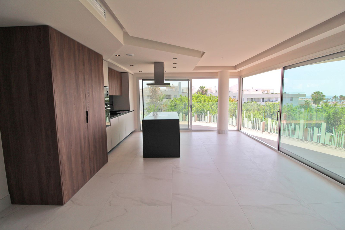 Appartement te koop in San Pedro de Alcántara | 3 slaapkamers H5118967