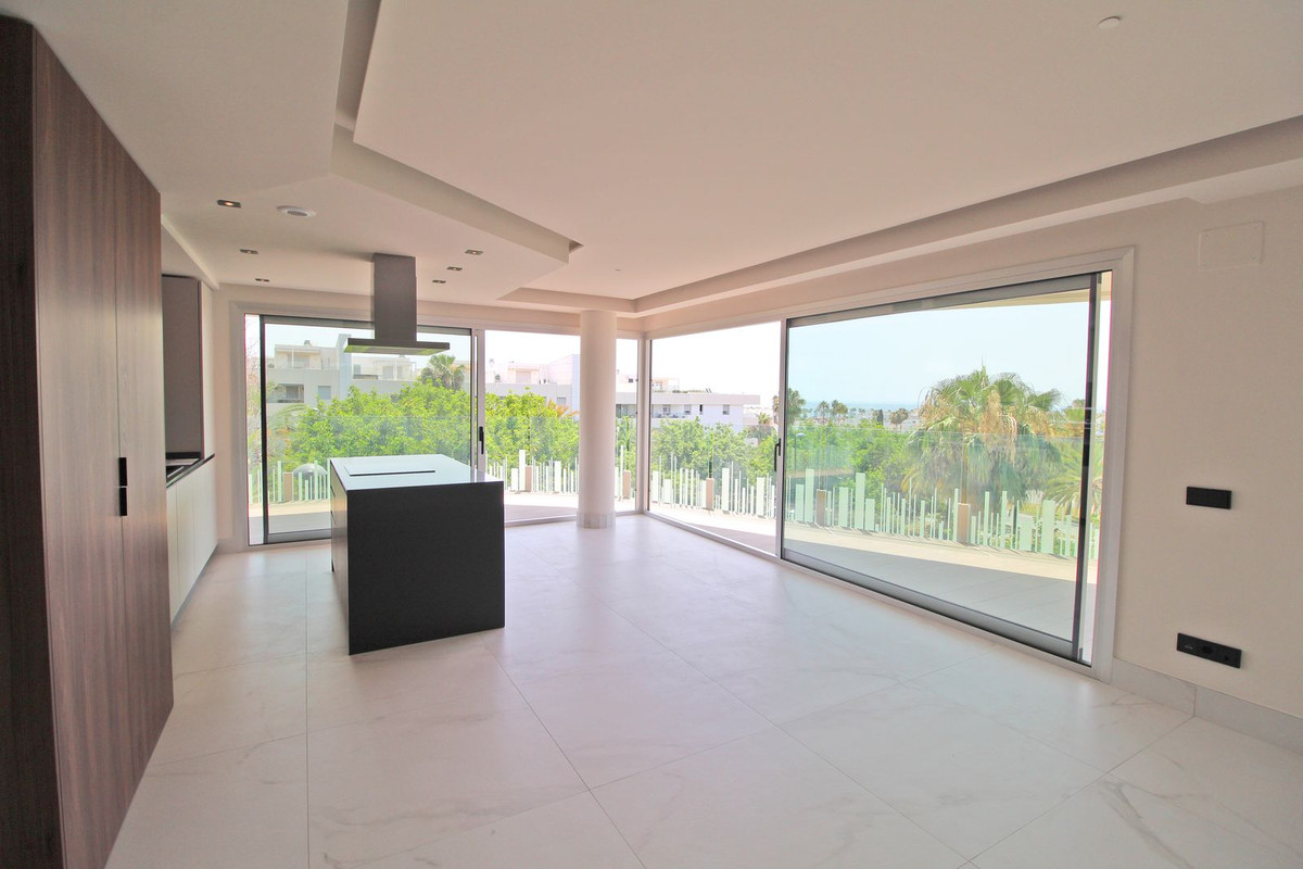Appartement te koop in San Pedro de Alcántara | 3 slaapkamers H5118967