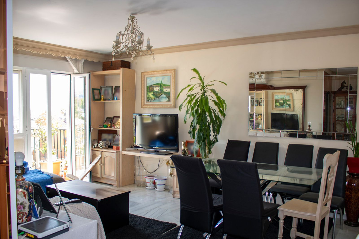 Apartment for sale in San Pedro de Alcántara | 4 bedrooms H5126908