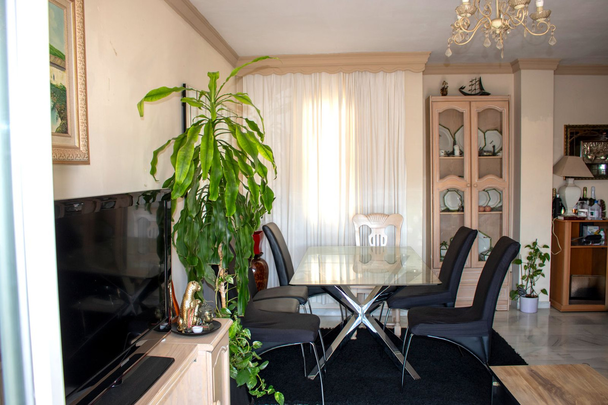 Apartment for sale in San Pedro de Alcántara | 4 bedrooms H5126908