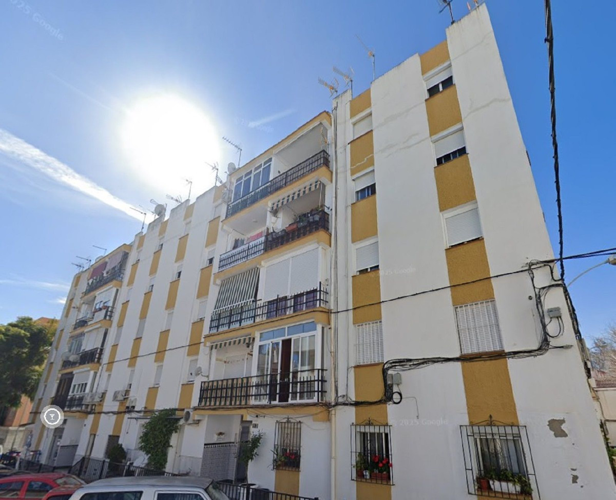 Apartment for sale in San Pedro de Alcántara | 3 bedrooms H5129653
