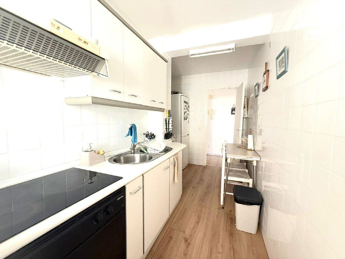 Apartment for sale in San Pedro de Alcántara | 3 bedrooms H5129653
