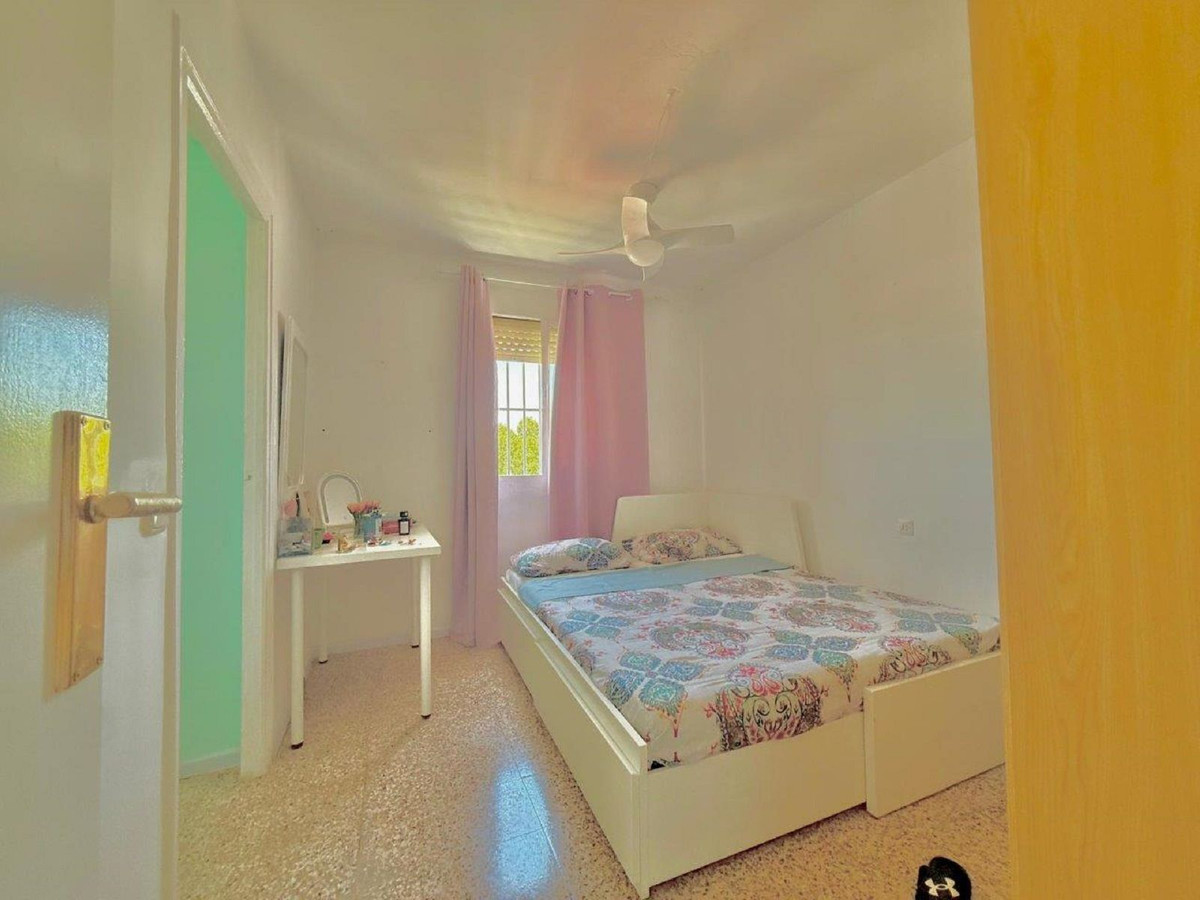Apartment for sale in San Pedro de Alcántara | 3 bedrooms H5129653
