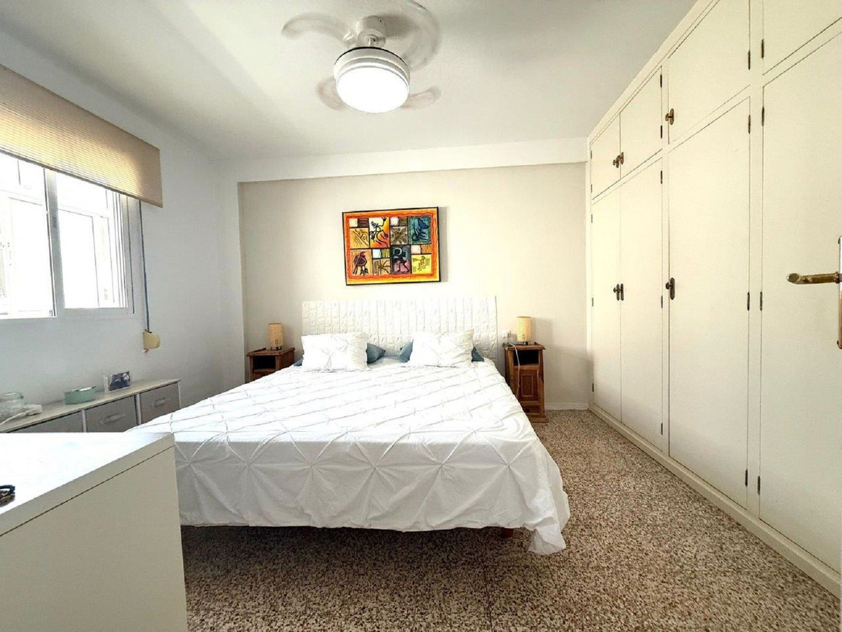 Apartment for sale in San Pedro de Alcántara | 3 bedrooms H5129653