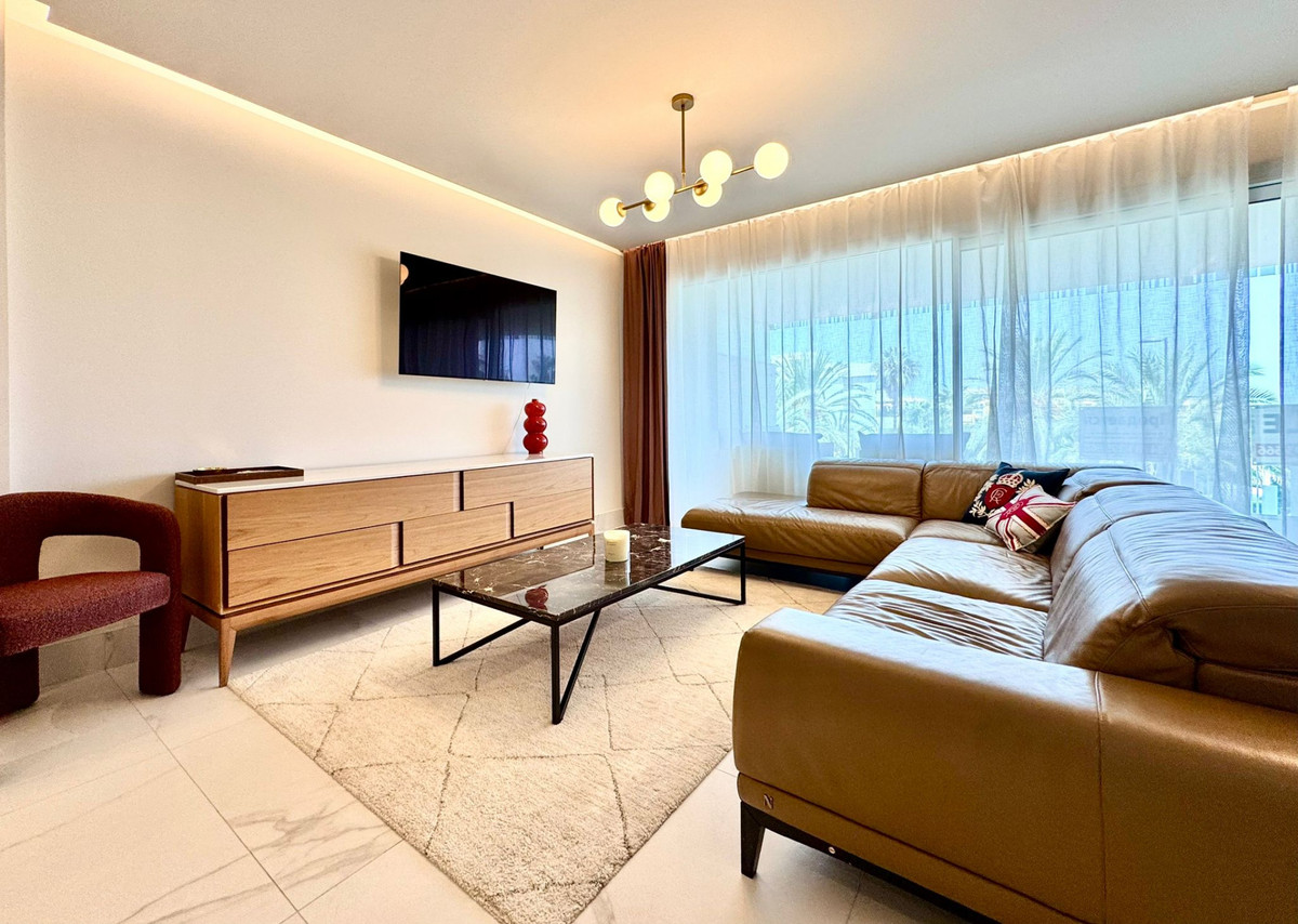 Appartement te koop in San Pedro de Alcántara | 3 slaapkamers H5140171