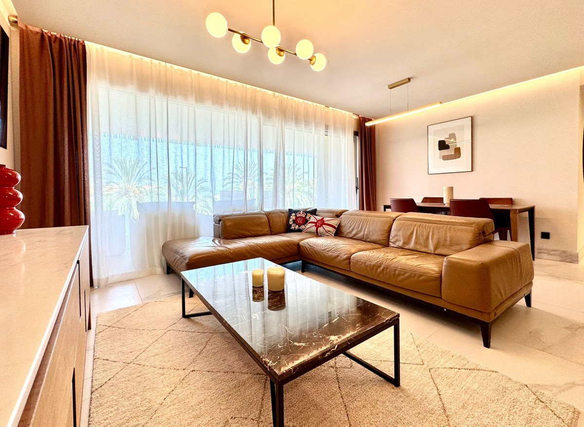 Appartement te koop in San Pedro de Alcántara | 3 slaapkamers H5140171