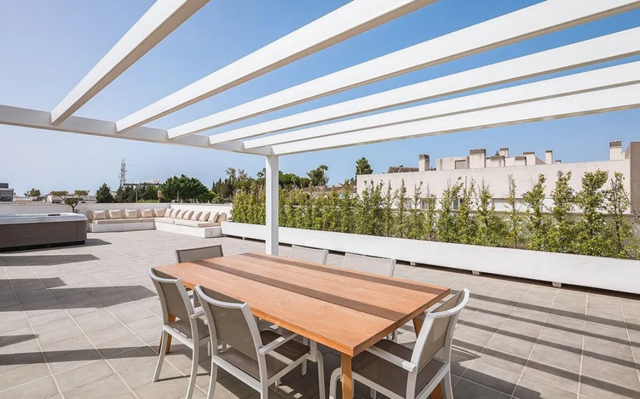 Appartement te koop in San Pedro de Alcántara | 4 slaapkamers H5148298