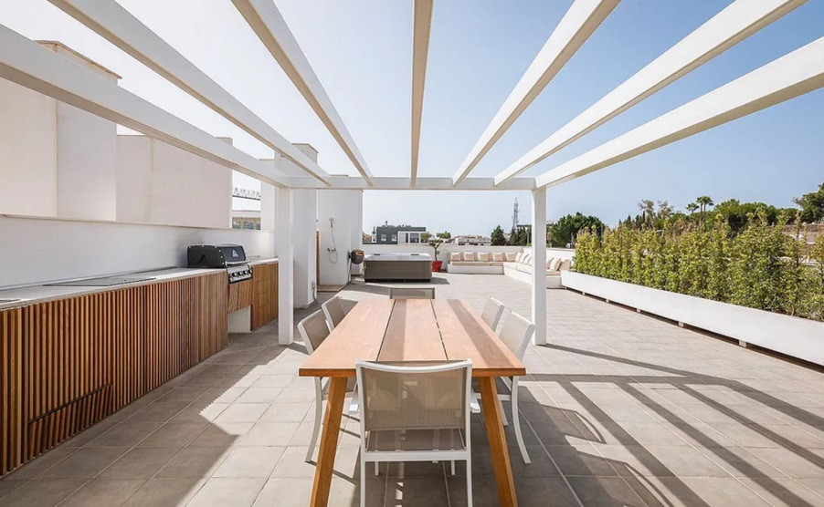 Appartement te koop in San Pedro de Alcántara | 4 slaapkamers H5148298