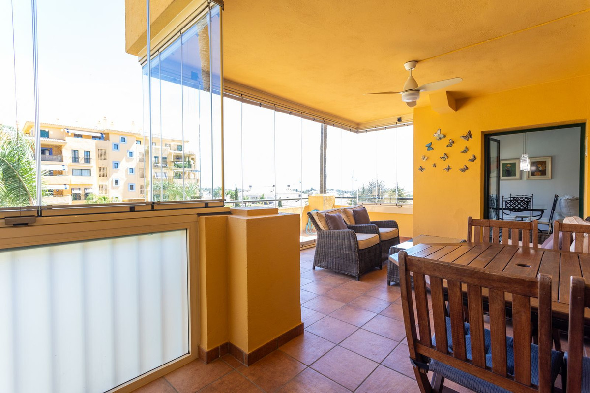Appartement te koop in San Pedro de Alcántara | 2 slaapkamers H5148544